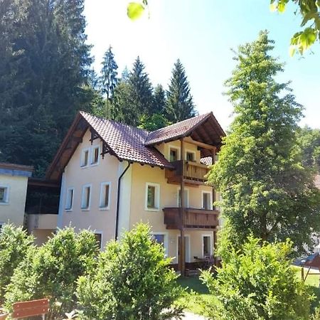 Hotel Gasthof Restaurant Jamas Pottenstein Exterior foto